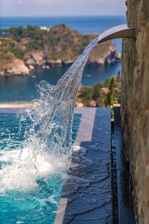 Isola Bella Infinity Suites Taormina Exterior photo